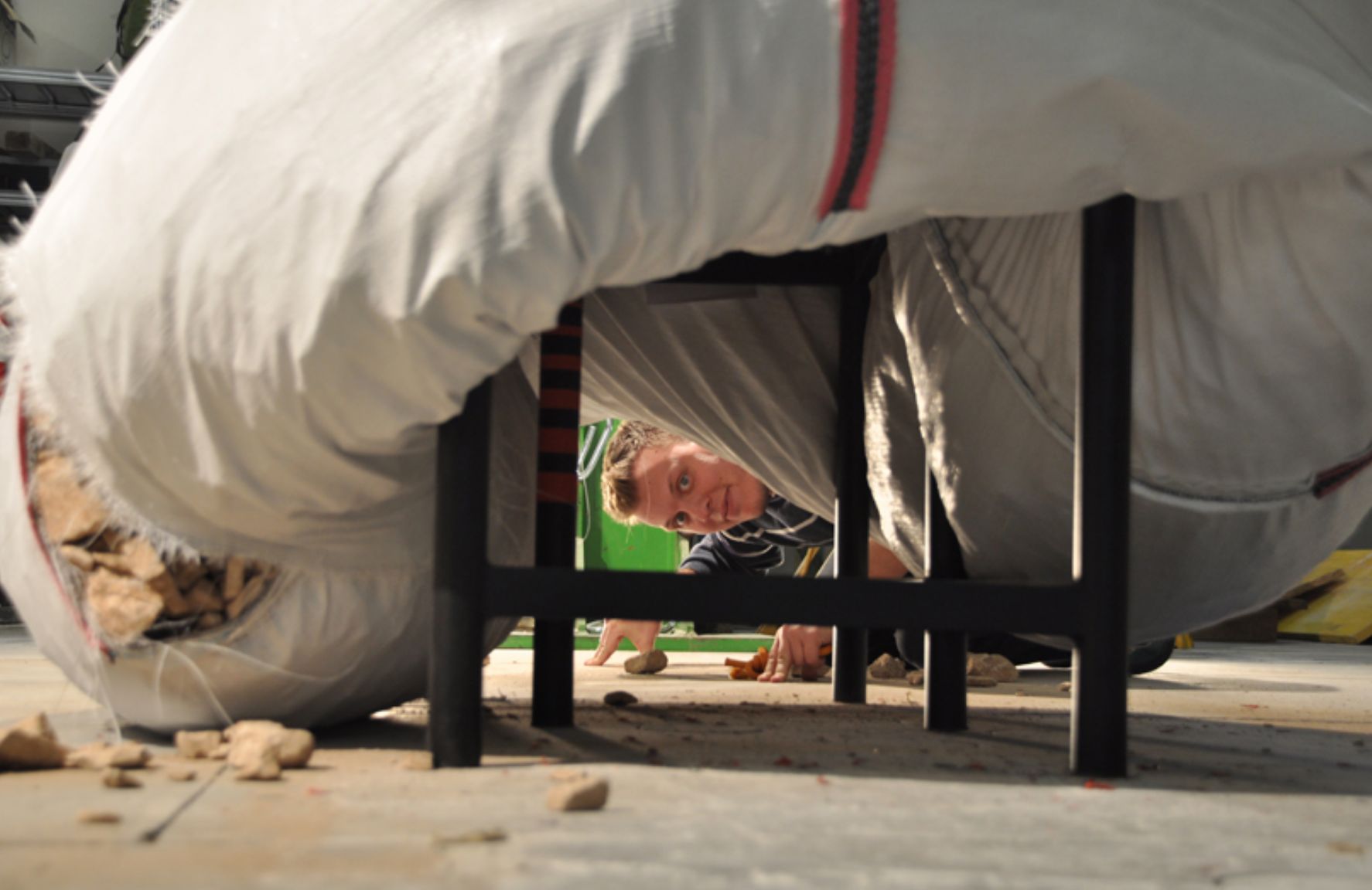 Really Robust EarthquakeProof Desk Survives Smash Tests Designs