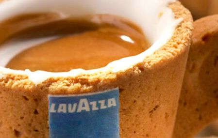 Edible cookie cup for Lavazza close up