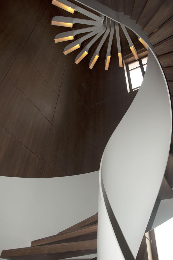 PSLAB Spiral staircase lighting fixture from below