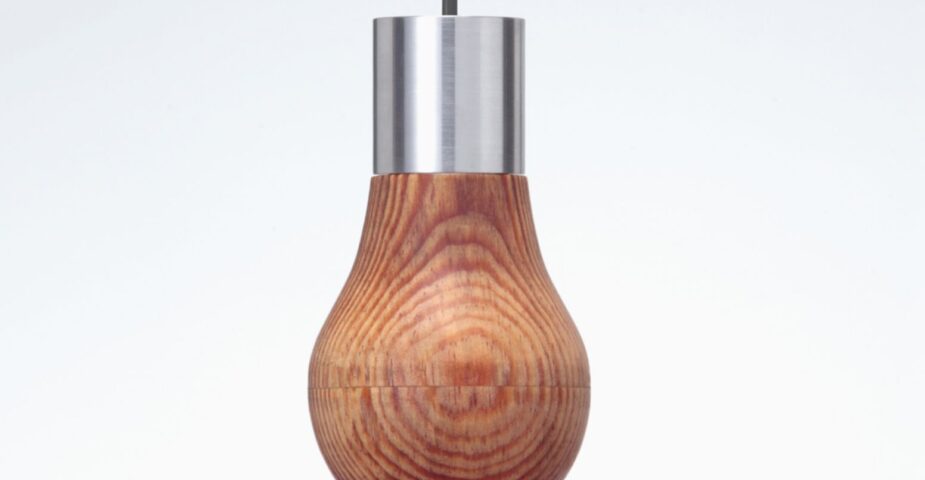 Wooden light bulb Ryosuke Fukusada grain