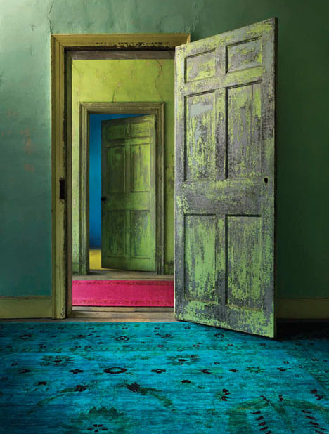 Clever Carpet Photos Show Off Colors in Old Painted Homes | Designs ...