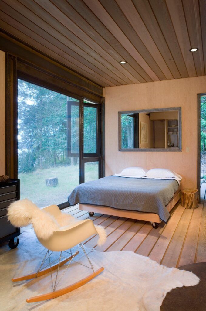 Gulf Islands cabin olson kundig bedroom