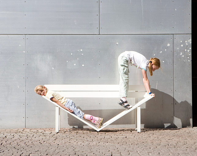 Social Benches by jeppe hein kids
