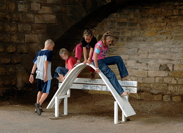 Social Benches by jeppe hein
