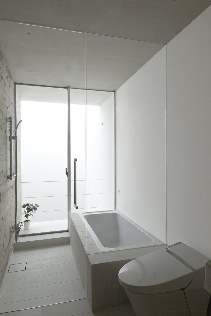 House-T Tsukano Architects bathroom