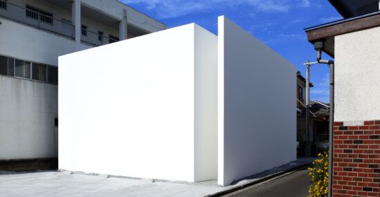 House-T Tsukano Architects entrance