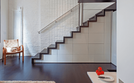 Manhattan Micro Loft stairs from side