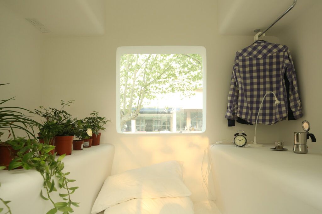modular rooms micro-house window