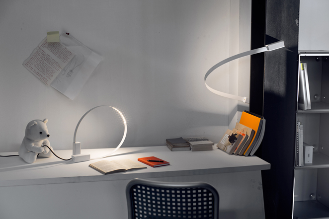 Point the flexible light strip in any direction