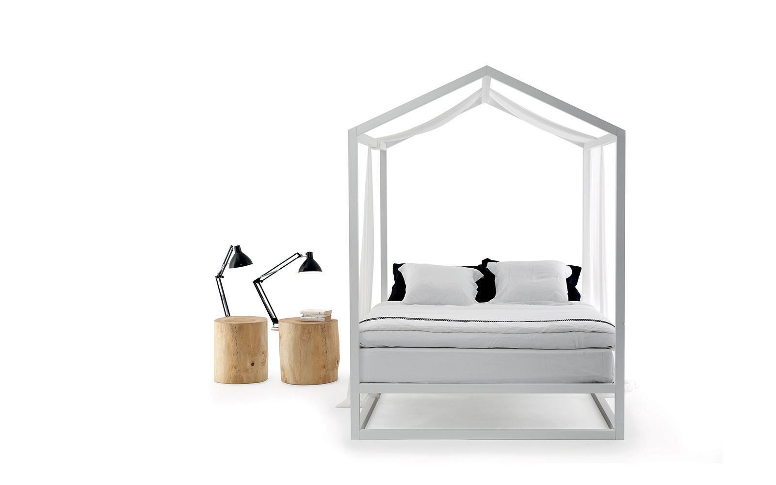 Minimalist Casetta Bed design
