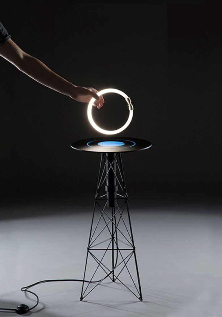 electromagnetic magic table illuminated