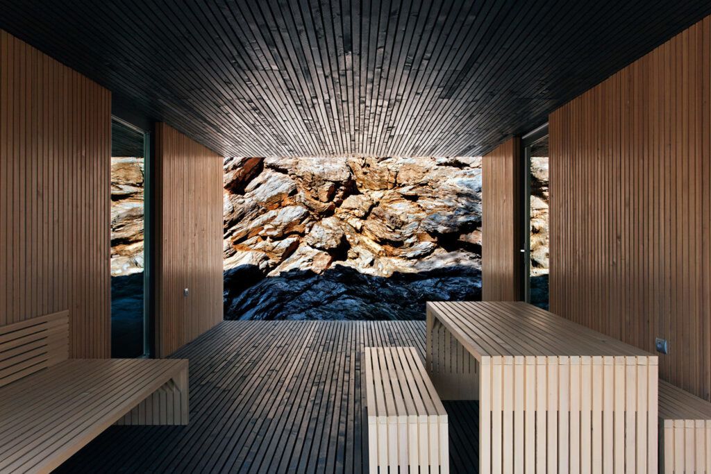 Modern cabin in a quarry built in seating