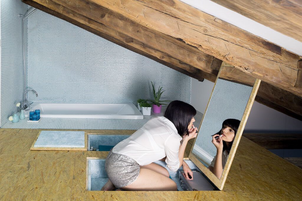 Didodomestic attic apartment hidden mirror