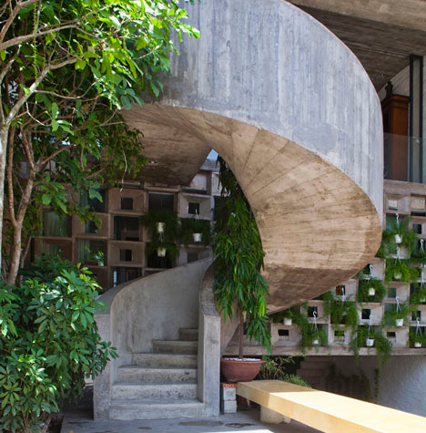 Tropical Modern Concrete Home 1