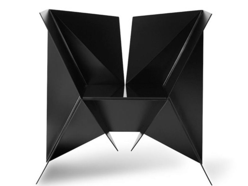 Triangulation sharp furniture chair