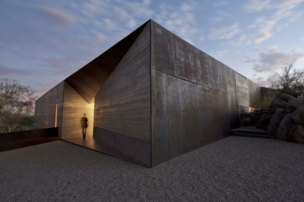 Desert Courtyard House geometric design