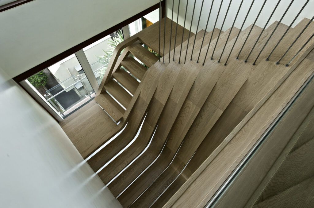 SDM Apartment Stairs wooden waterfall look