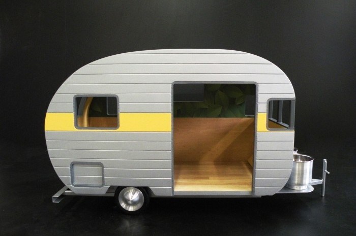 mini vintage trailer dog house