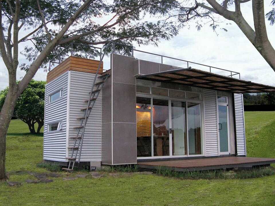 Casa Cubica shipping container home