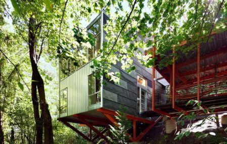 SHED Seattle Treehouse for steep slope