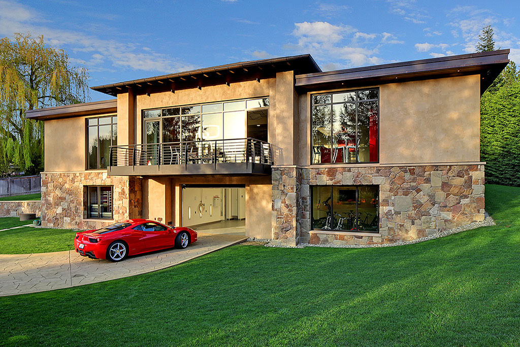 Two Bedroom House with a 16-Car Garage | Designs & Ideas on Dornob
