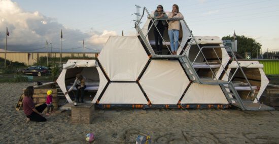 Honeycomb hotel festival camping