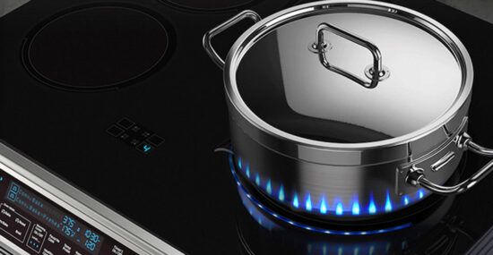 Samsung-Slide-In-Induction-Stove-fake-flames