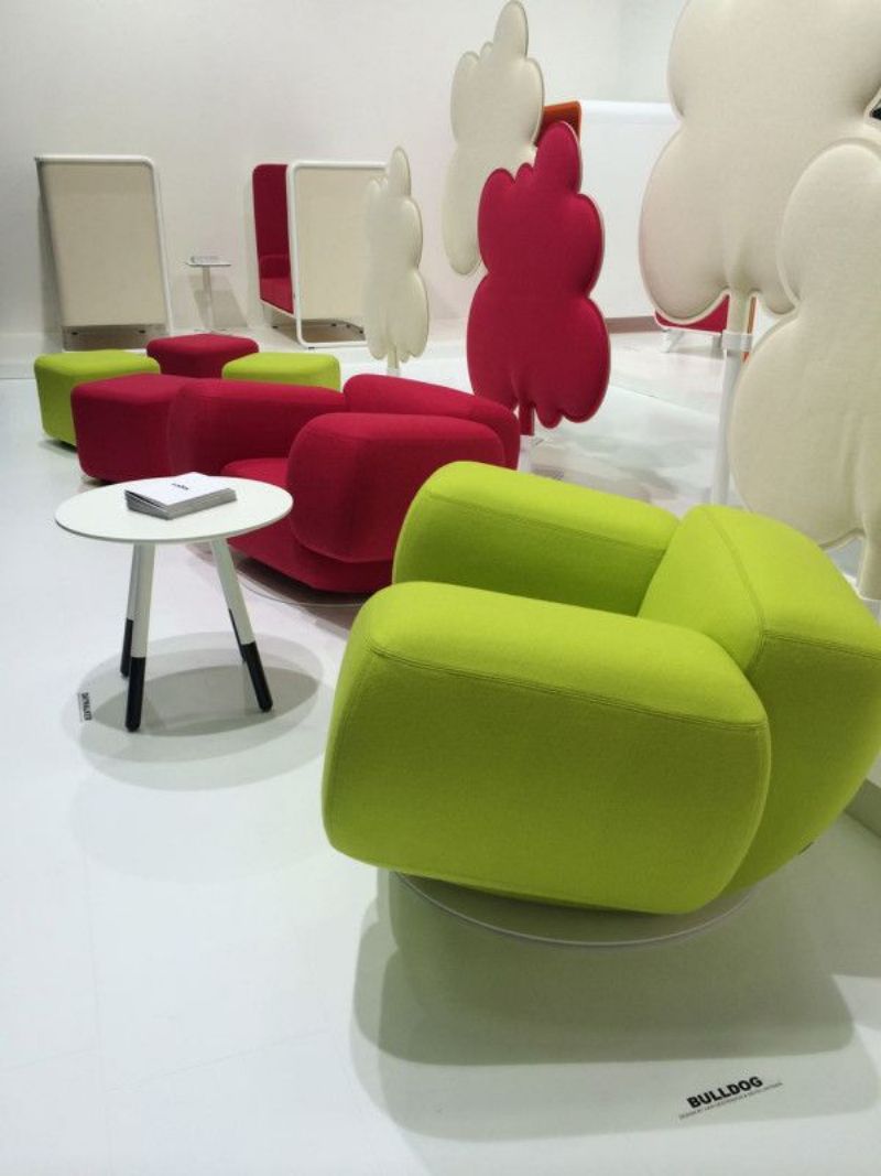 Cartoon-Like Lounge Chair is a Big Goofy Relaxation Spot | Designs ...
