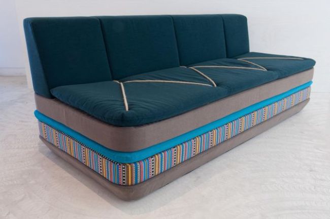 Bidoun sofa blue