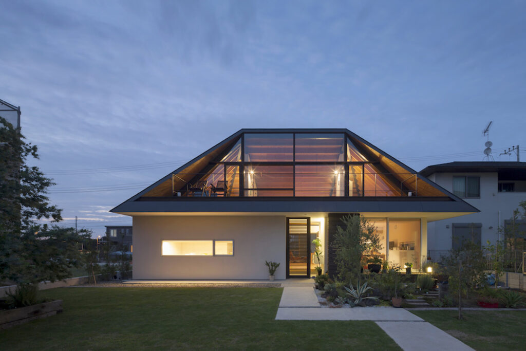 Modern home with hipped roof Japan