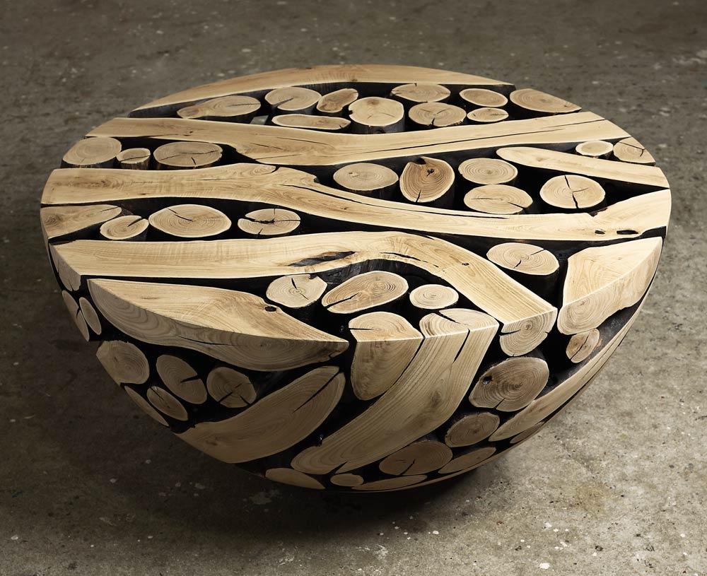 Coffee-Table-by-Jaehyo-Lee-with-Cross-Sectional-Logs