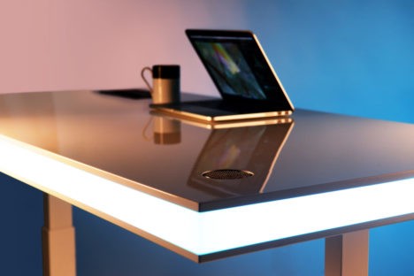 Table Air smart desk