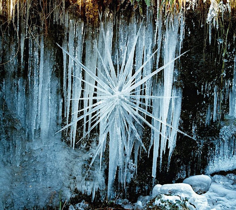 landscape-art-icicles