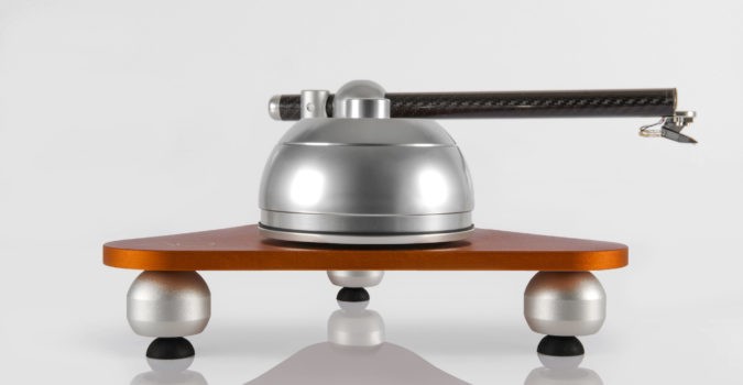 Atmo Sfera Platterless Turntable looks a bit like a drone