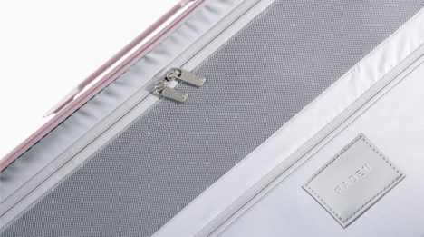 Zipper detail of Raden smart luggage