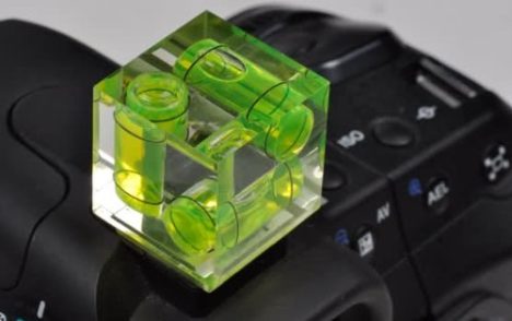 bubble level camera cube