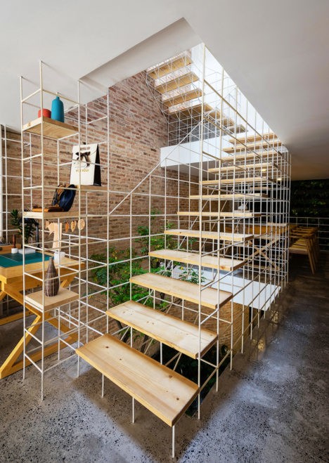 grid house staircase