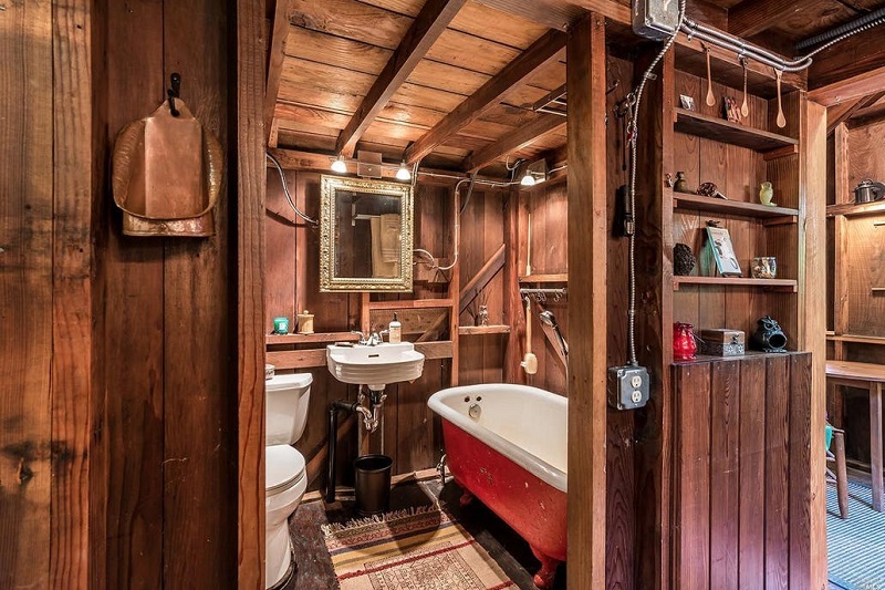 Sonoma Cabin - Bathroom