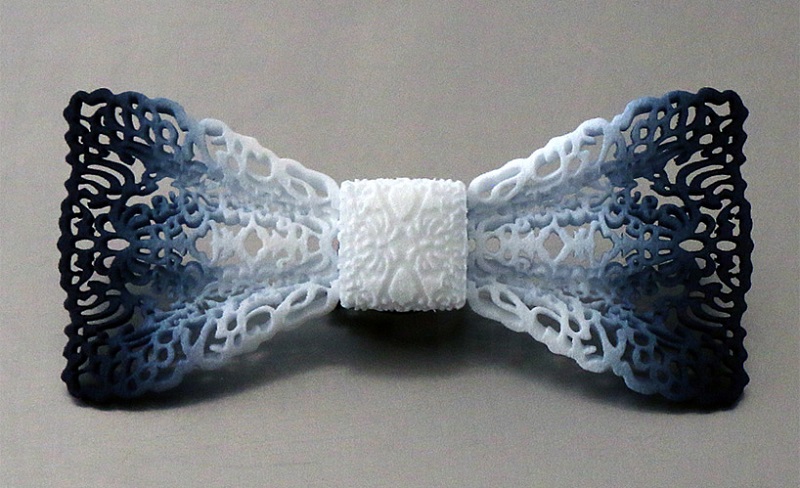 Delft Blue bow tie - Elleke van Gorsel