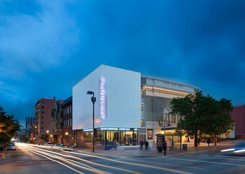 SNF Parkway facade - Ziger/Snead Architects