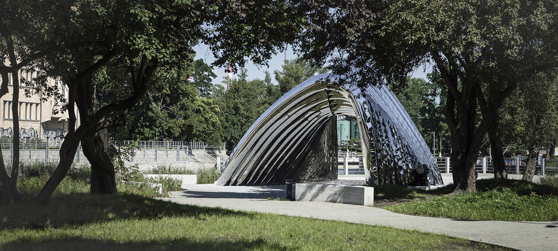 The NAWA Pavilion, a new "inflated steel" structure by Oskar Zieta