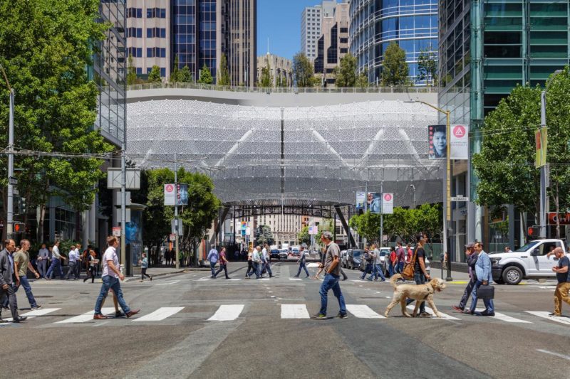 A street view of the new Salesforce Transit Center