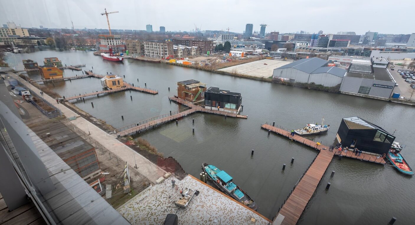 An overhead shot of Amsterdam's in-progress Schoonschip floating neighborhood. 