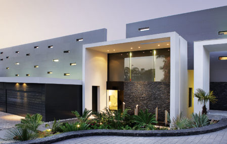 Front exterior of Houghton ZM, a modern Johannesburg home by SAOTA.