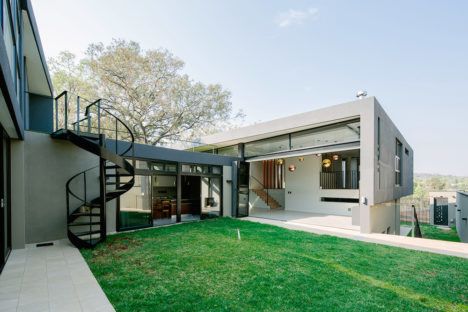 Back of a modern residence on Johannesburg's Westwold Way. Designed by MMA Studio.