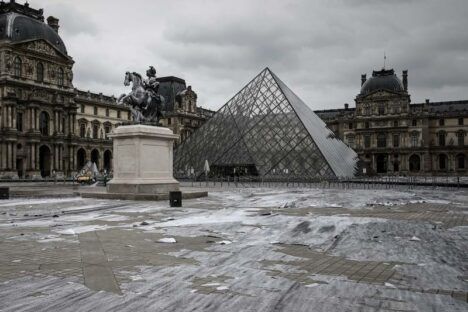 The newest art installation from French artist JR, in which he "excavates" the ground all around the Louvre pyramid.