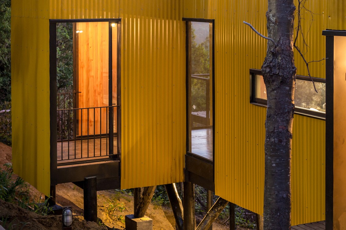 Alejandro Soffia's new "Yellow House" prefab home. 