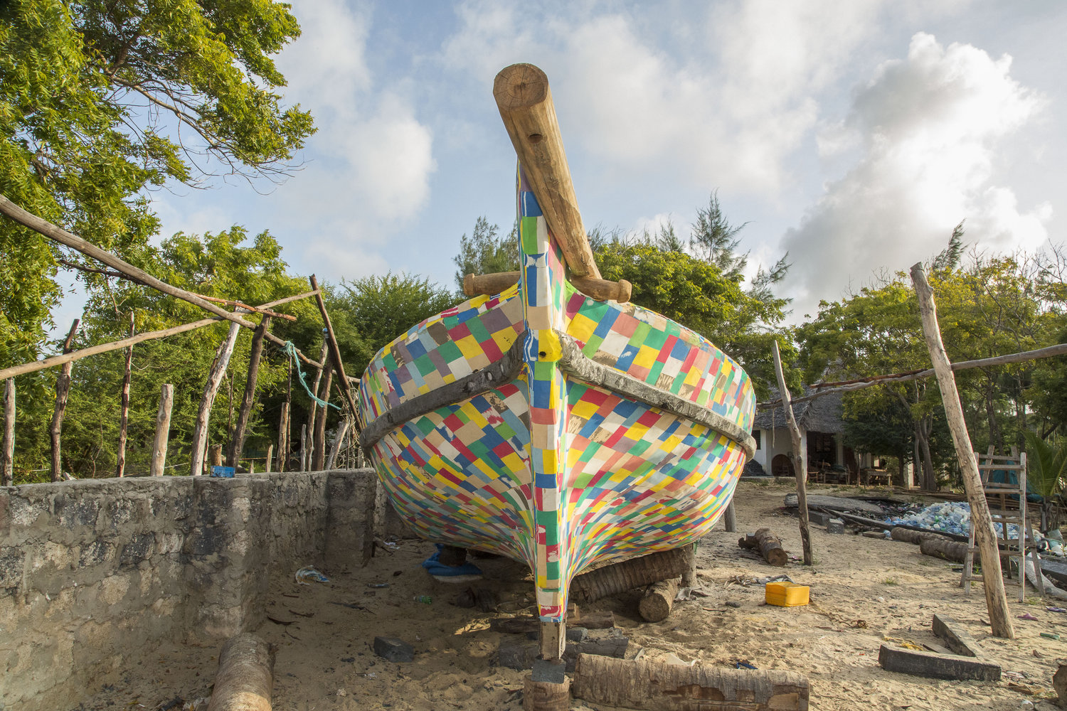 The FlipFlopi dhow, made completely from recycled flip-flops. 