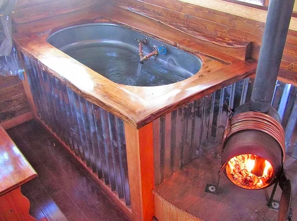 The steel bathtub inside the Griswald tiny home.