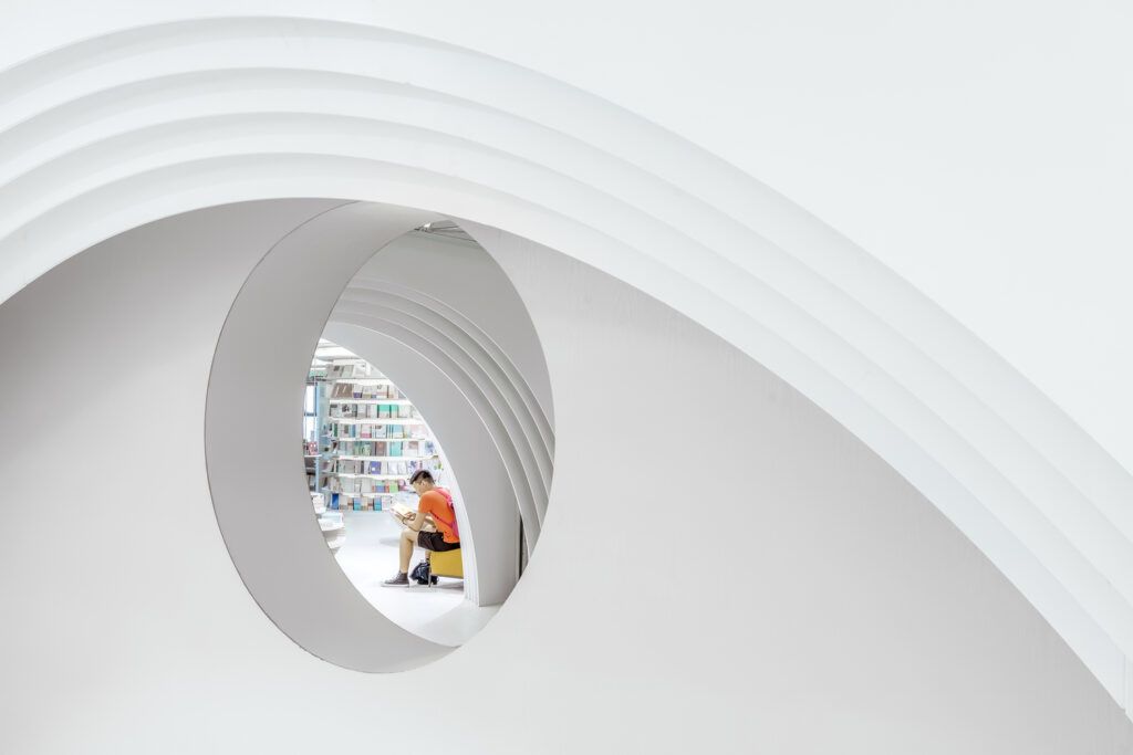 Inside the ultramodern Xi-an Zhongshu Bookstore in China.